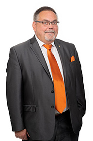 John Berner Directeur, Responsable de la vente, finance & controlling, IT, Facility